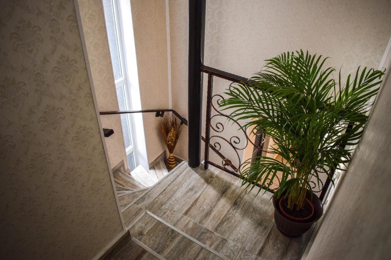 B House Rooms Iasi Exterior foto